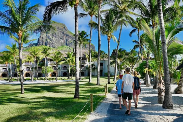 Family holidays at Paradis Beachcomber Golf Resort & Spa – relaxation, adventure and luxury in Mauritius