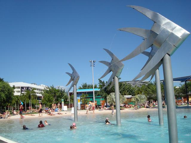 Cairns with kids: 10 fun kids activities in a row!