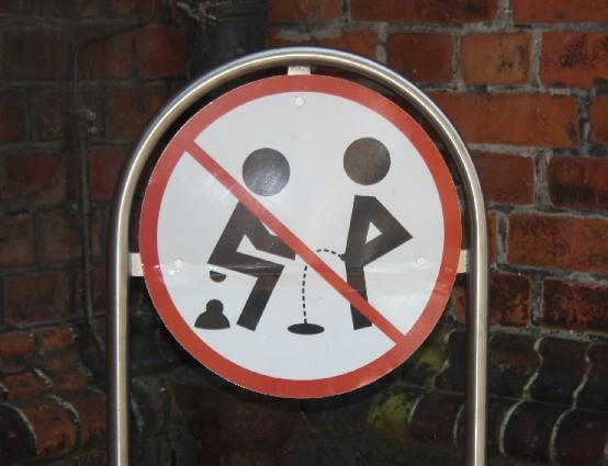 Kiel: Where angels wield a "knight's sword" and peeing behind the church is forbidden