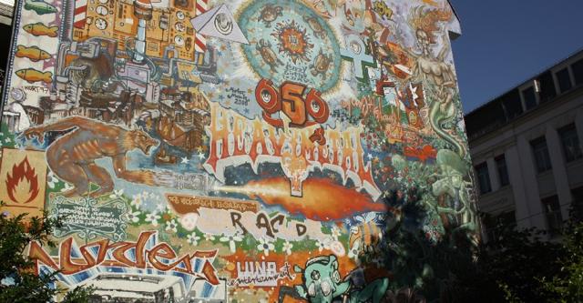 Dresden: Scavenger hunt through the colorful Neustadt