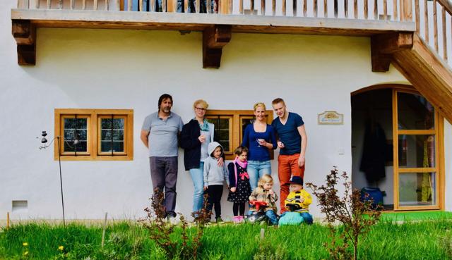 Farm romance in Bavaria as a family - Chiemsee, Salzburg and Königssee